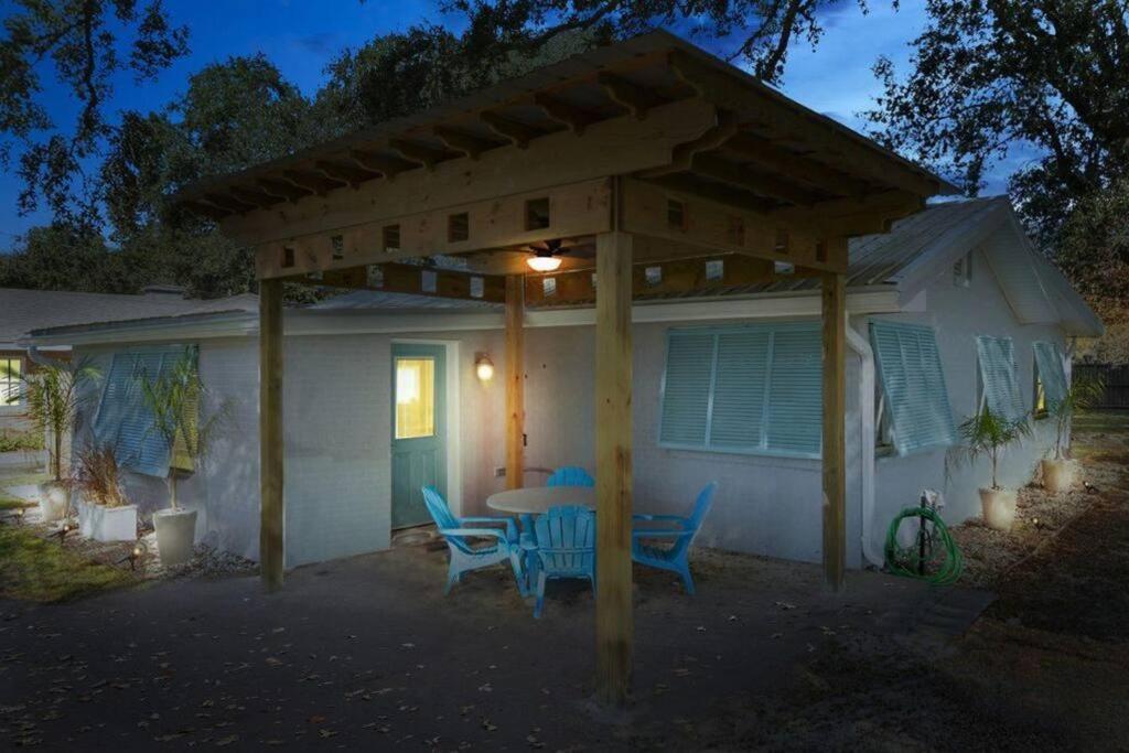 Shady Oaks Beach House With Beautiful Ocean Views! Гълфпорт Екстериор снимка
